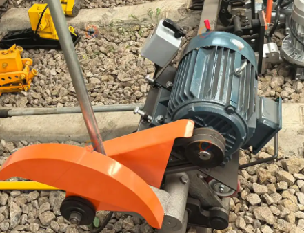 电动钢轨切割机